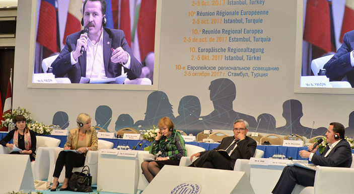Yalçın prend la parole à la 10e réunion régionale européenne