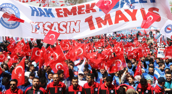 Memur-Sen se rassemble à Ankara pour le 1er Mai : Un appel uni pour la justice, le travail et la solidarité